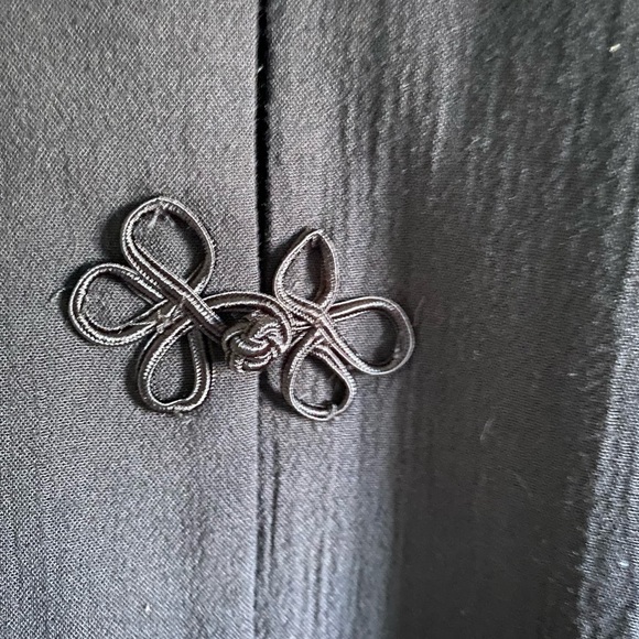 Asian inspired Blouse by Lori Ann Montreal - Picture 2 of 4